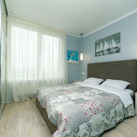 Smart Apartment Kiev Bagian luar foto